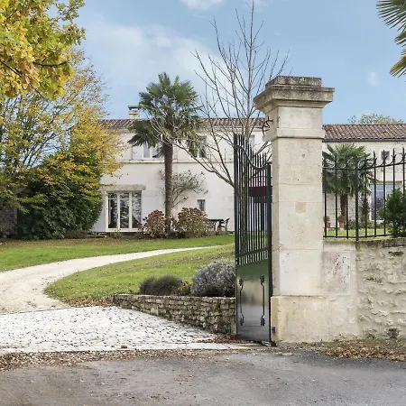 Le Logis De La Brumanderie - Saintes 3* Fontcouverte (Charente-Maritime)