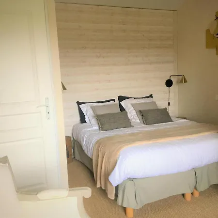 Frühstückspension Logis De La Brumanderie Fontcouverte (Charente-Maritime)