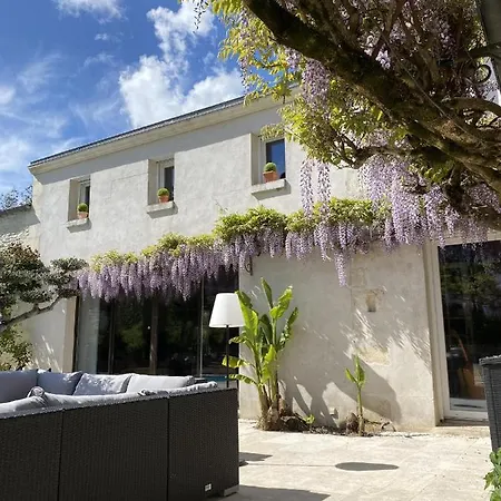 Le Logis De La Brumanderie - Saintes Maison d'hôtes Fontcouverte (Charente-Maritime)