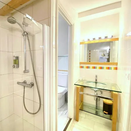 Logis De La Brumanderie Bed & Breakfast 3*