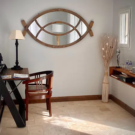 Le Logis De La Brumanderie - Saintes Guest house 3*