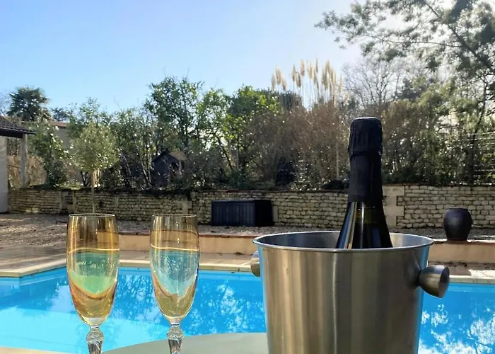 Bed and breakfast Le Logis De La Brumanderie - Saintes Fontcouverte (Charente-Maritime)