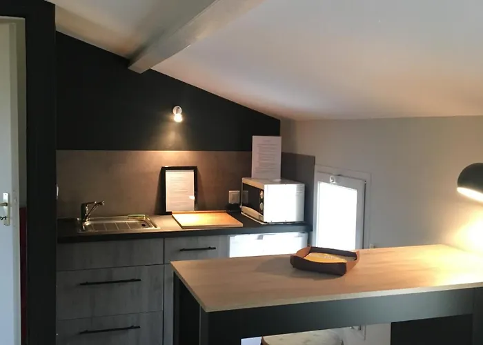 Bed and breakfast Le Logis De La Brumanderie - Saintes